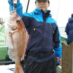 康仁丸・ジギング釣り果